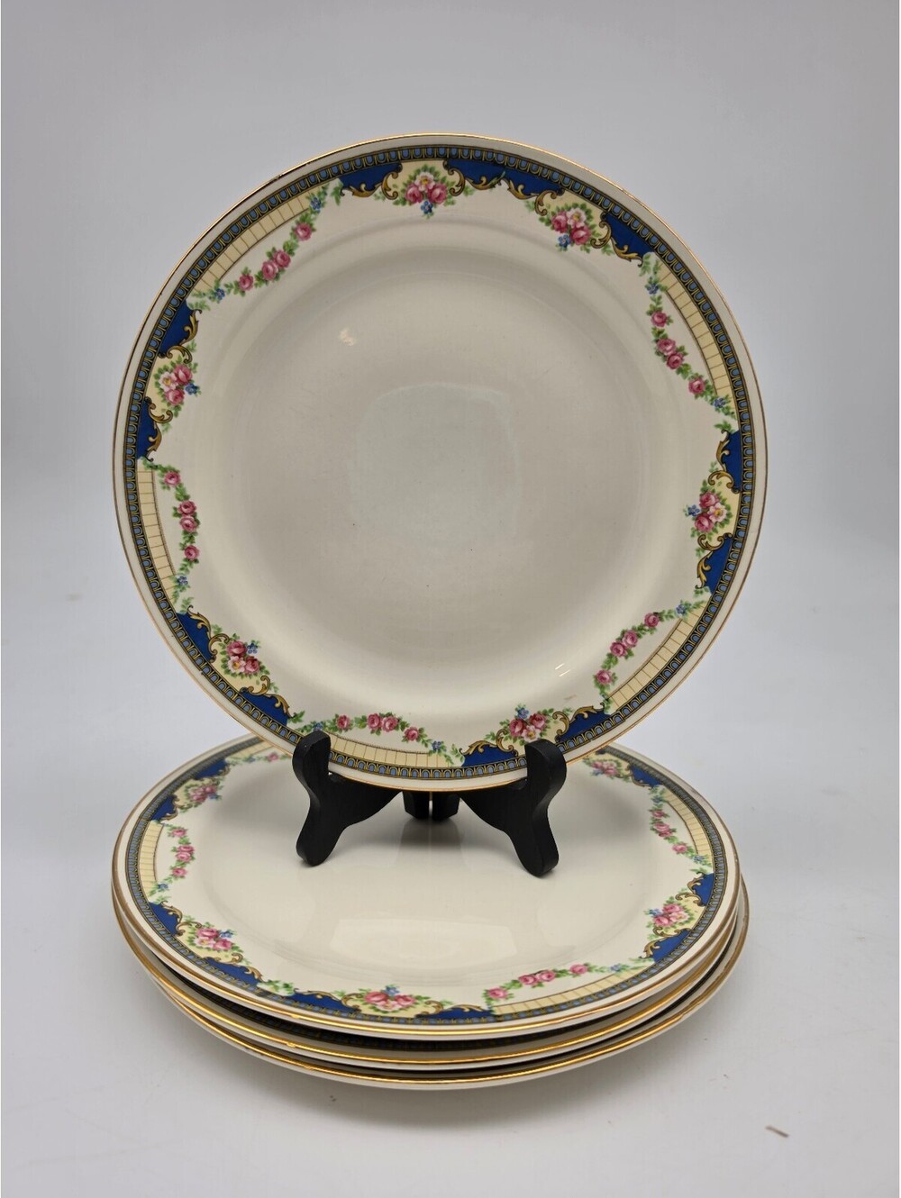 Nautilus China Floral Soup Plates Set of 4 L 36 N 8